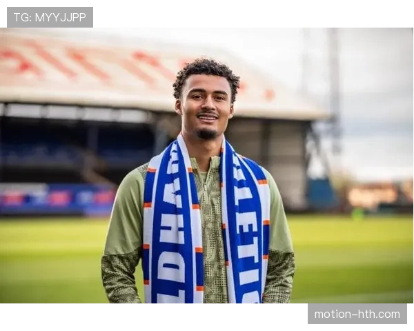 维拉中场组织能力持续提升，助力球队攻防均衡表现稳健