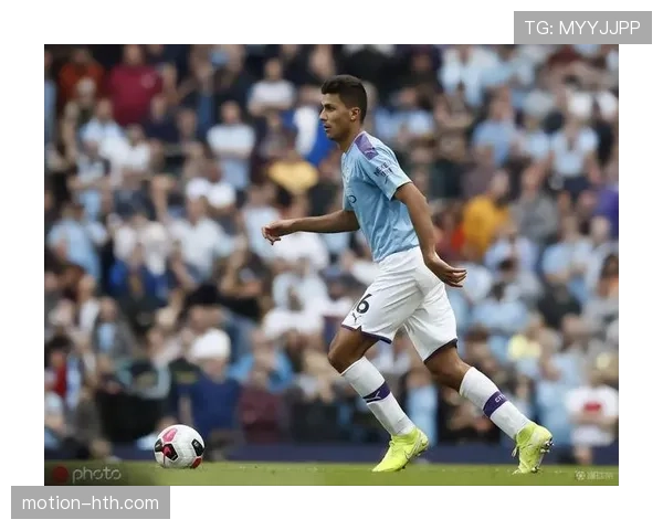 罗德里全能中场上限解析：战术适配性与比赛影响力边界